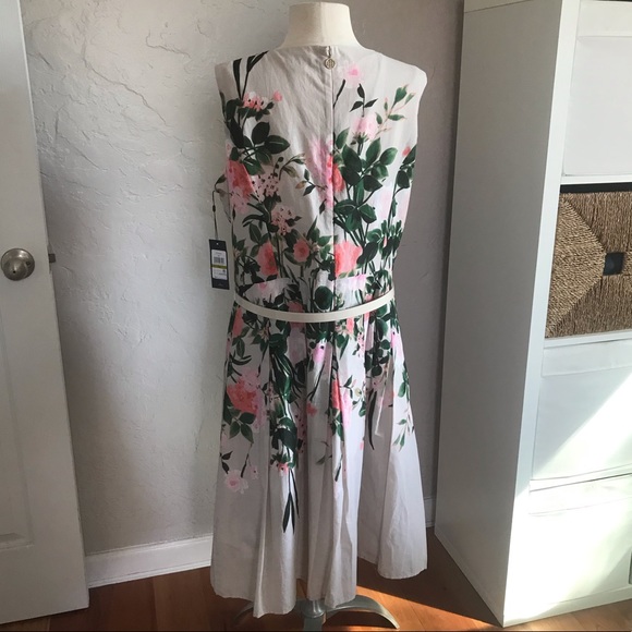 NEW Tommy Hilfiger floral print belted fit & flare dress (14) - Picture 4 of 11